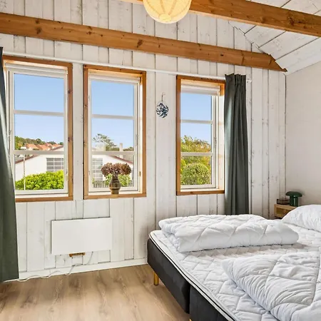 Exclusive With Stunning Marina Views In *