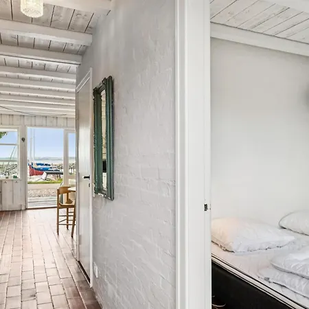 Exclusive With Stunning Marina Views In Ebeltoft