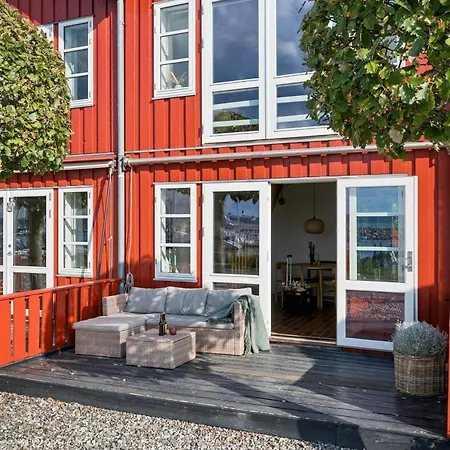 Feriehus Exclusive With Stunning Marina Views In Ebeltoft
